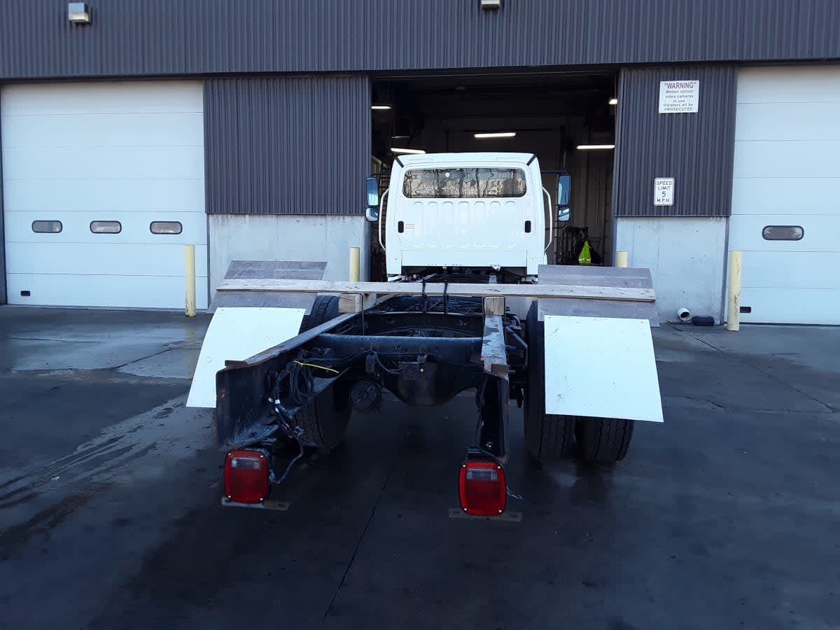 2020 Freightliner/Mercedes M2 106 879586