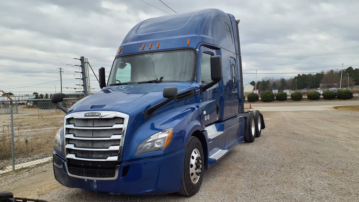 2020 Freightliner/Mercedes NEW CASCADIA PX12664 879651