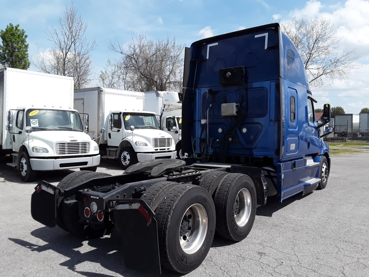 2020 Freightliner/Mercedes NEW CASCADIA PX12664 879657