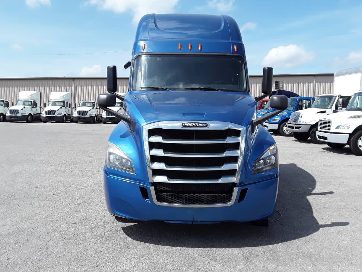 2020 Freightliner/Mercedes NEW CASCADIA PX12664 879657