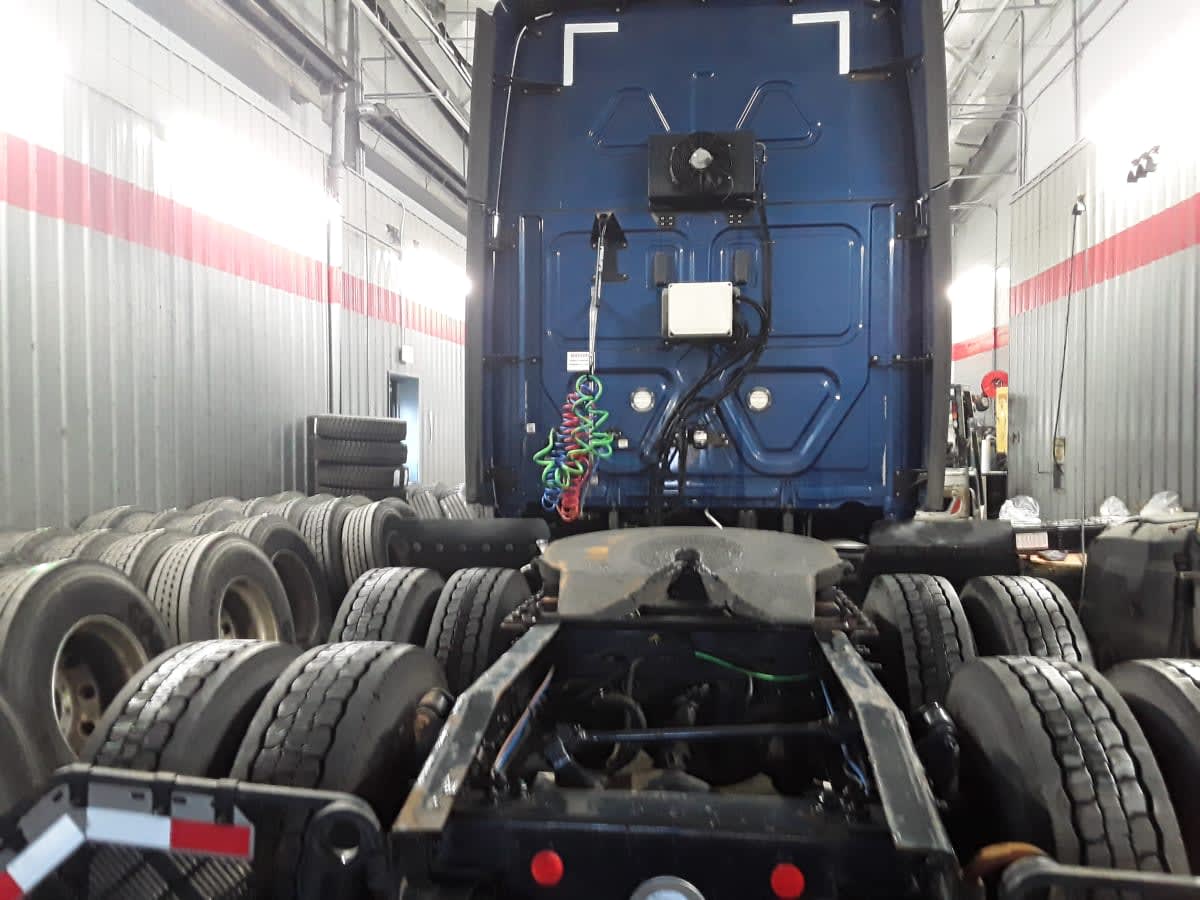 2020 Freightliner/Mercedes NEW CASCADIA PX12664 879659