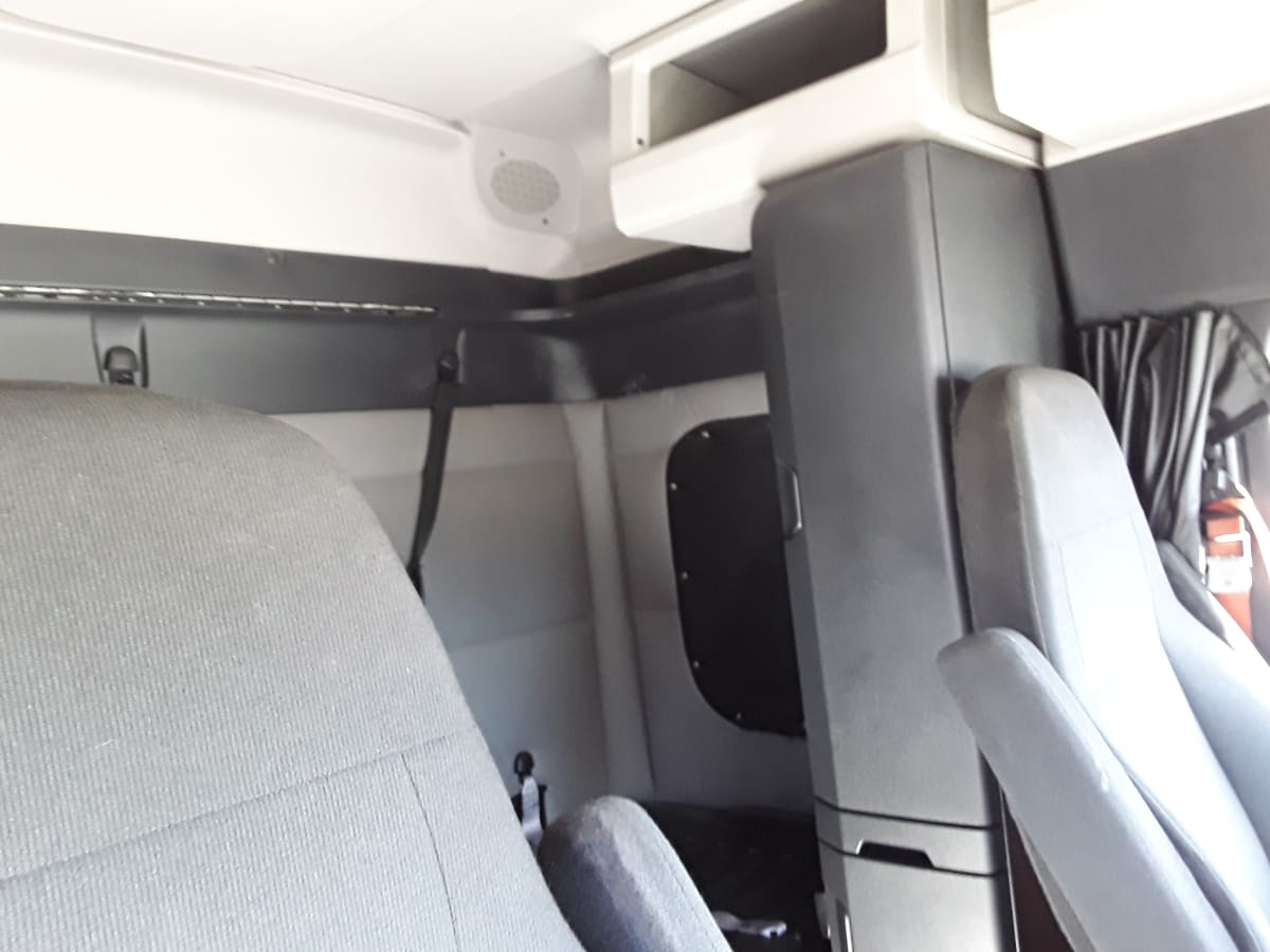 2020 Freightliner - image 5