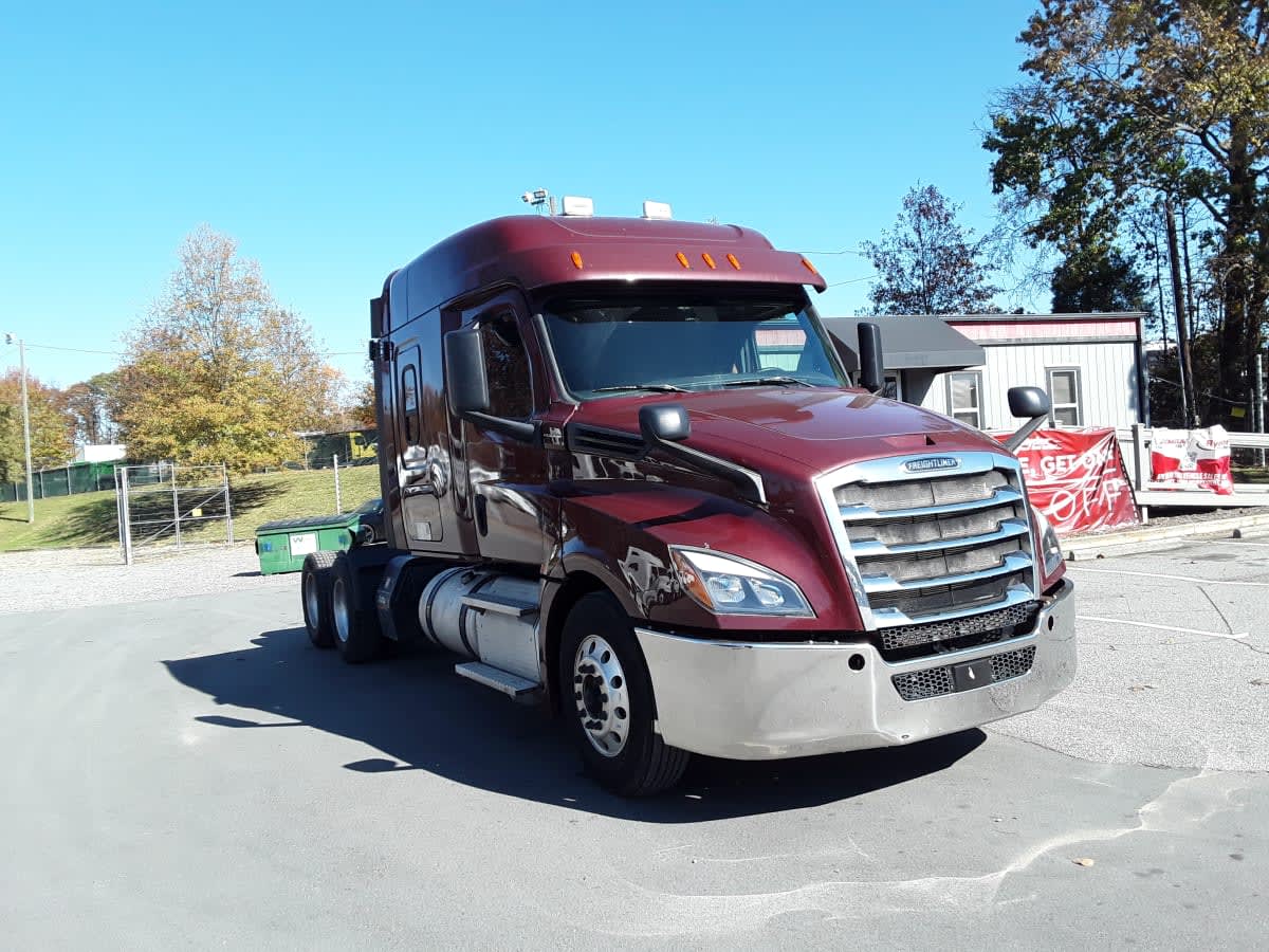 2020 Freightliner - image 3