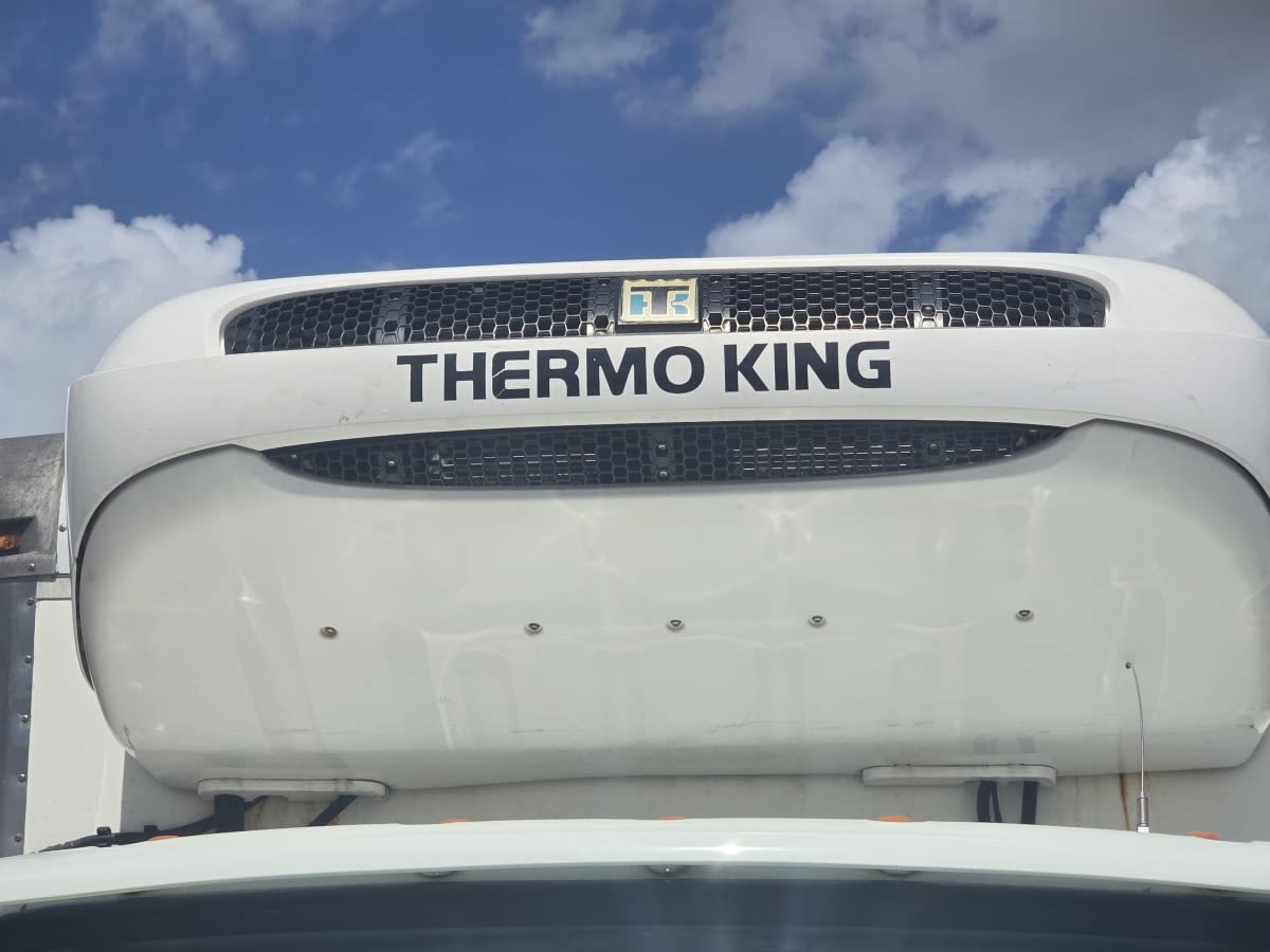 2019 Freightliner/Mercedes M2 106 879749