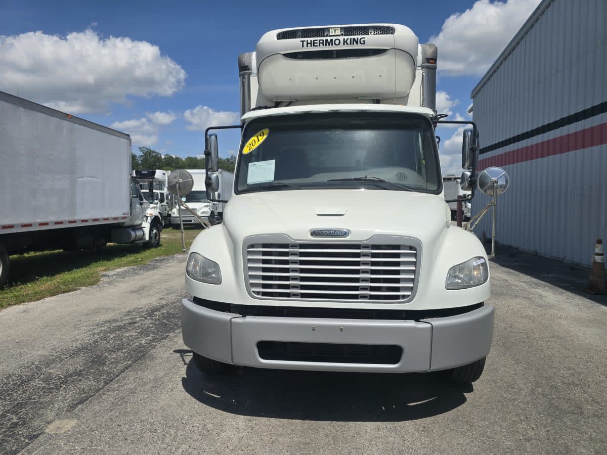 2019 Freightliner/Mercedes M2 106 879750
