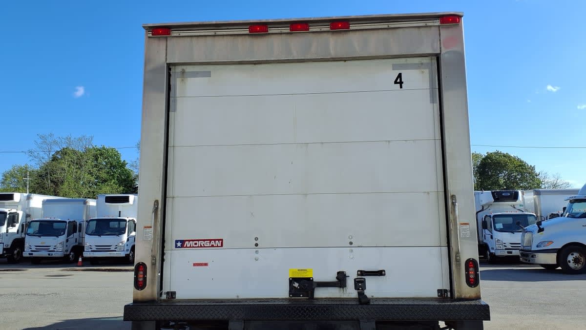 2019 Isuzu NRR 879890