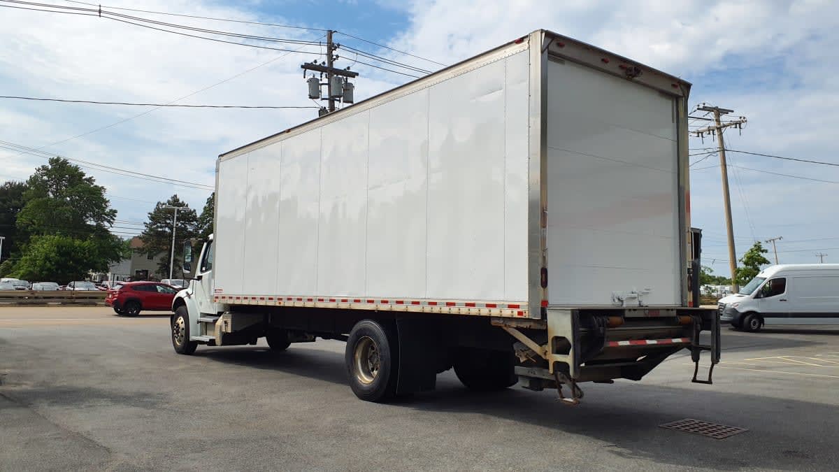2019 Freightliner/Mercedes M2 106 879901