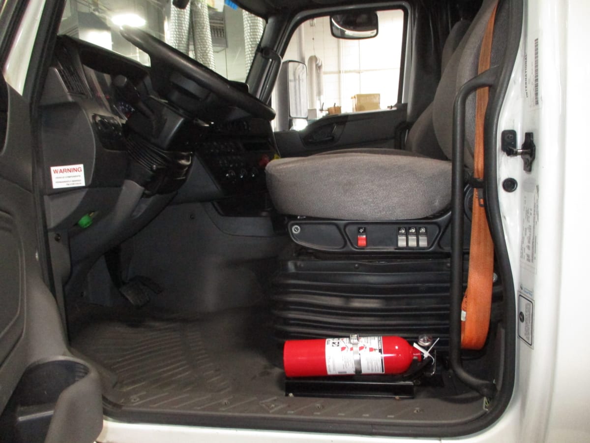 2019 Navistar International LT625 SLPR CAB 879969