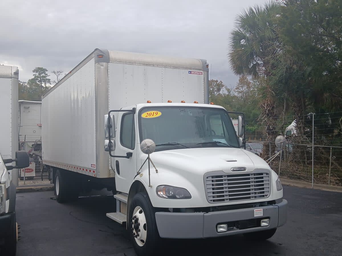 2019 Freightliner/Mercedes M2 106 879983