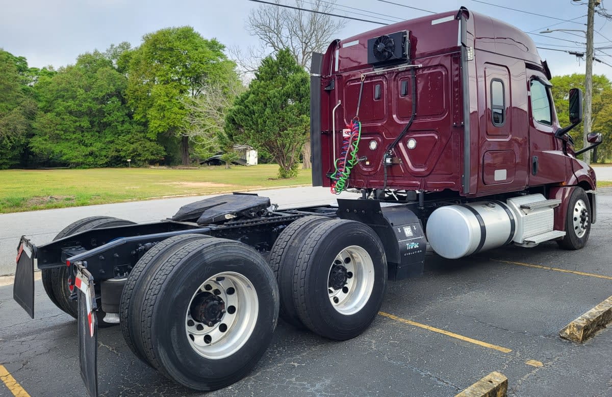 2020 Freightliner - image 4