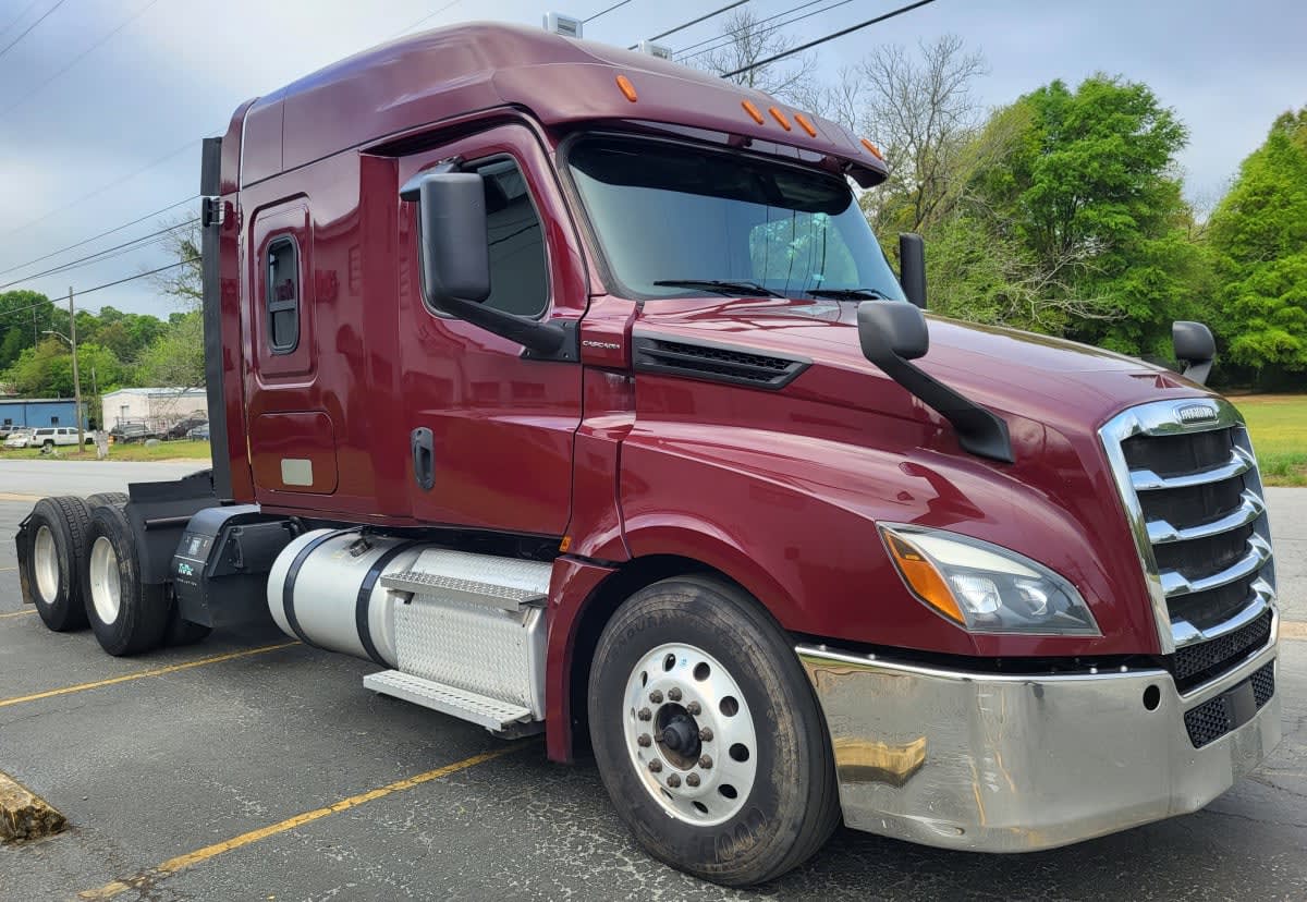 2020 Freightliner - image 7