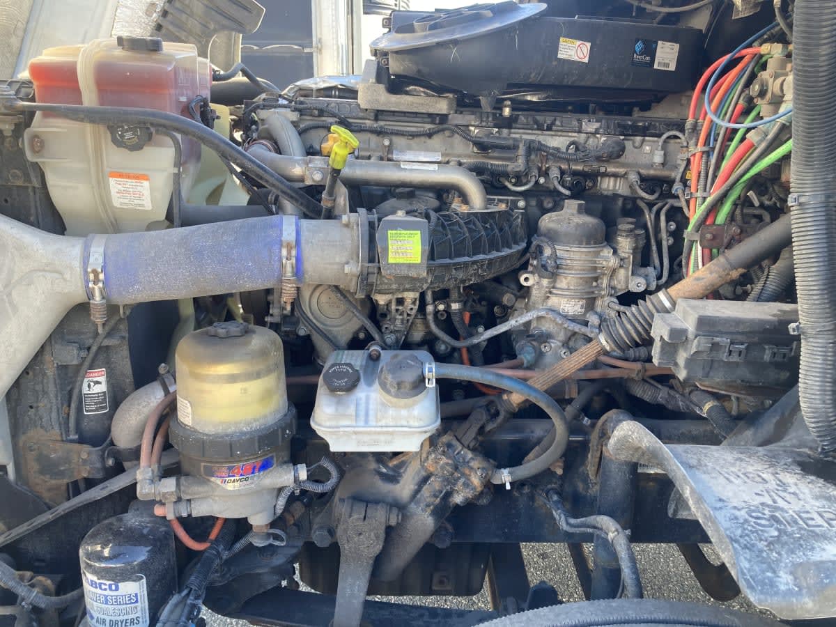 2020 Freightliner - image 8