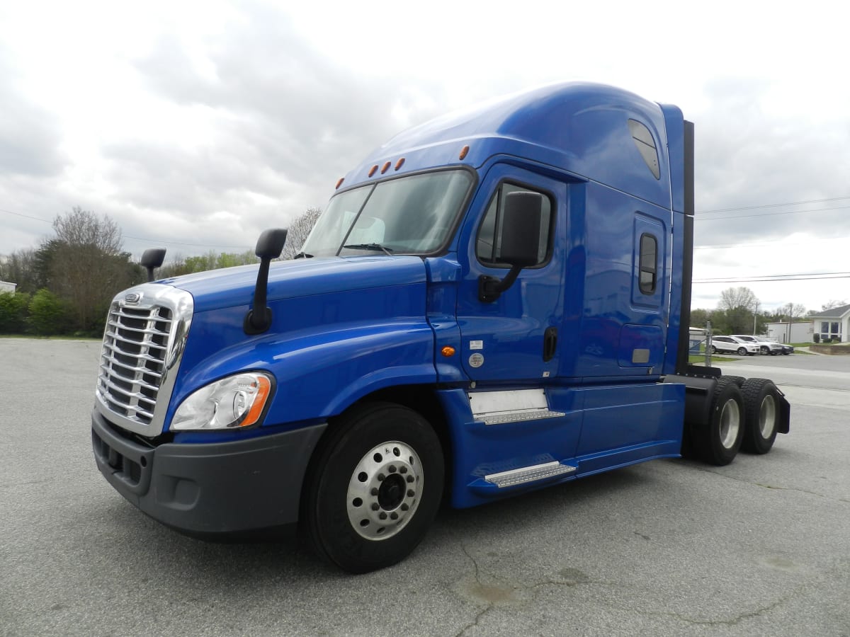 2020 Freightliner/Mercedes CASCADIA 125 880029