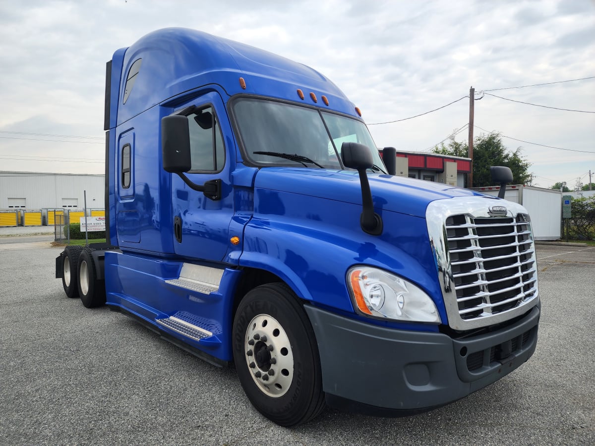 2020 Freightliner/Mercedes CASCADIA 125 880032