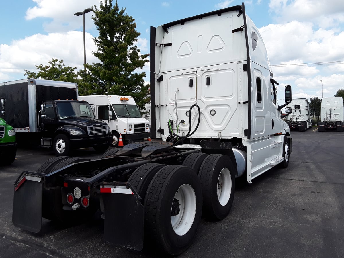 2019 Freightliner/Mercedes NEW CASCADIA PX12664 880034