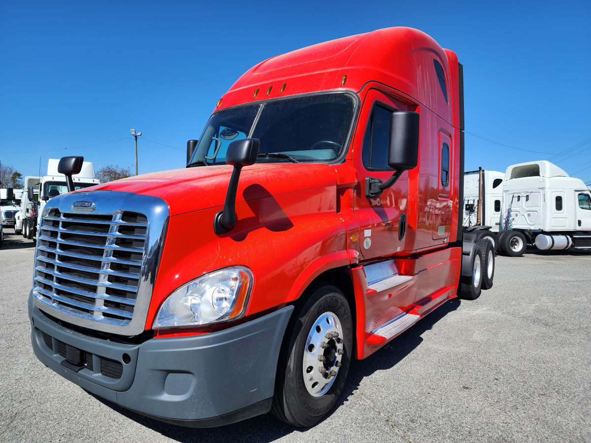 2020 Freightliner/Mercedes CASCADIA 125 880040