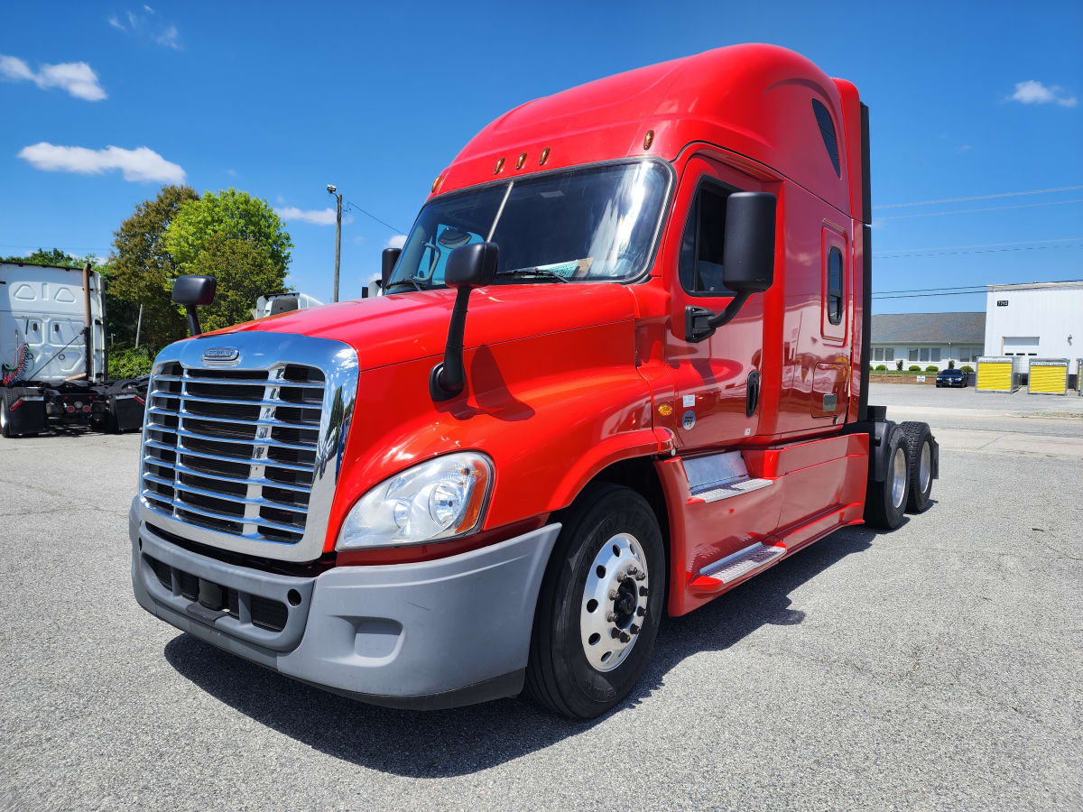 2020 Freightliner/Mercedes CASCADIA 125 880041