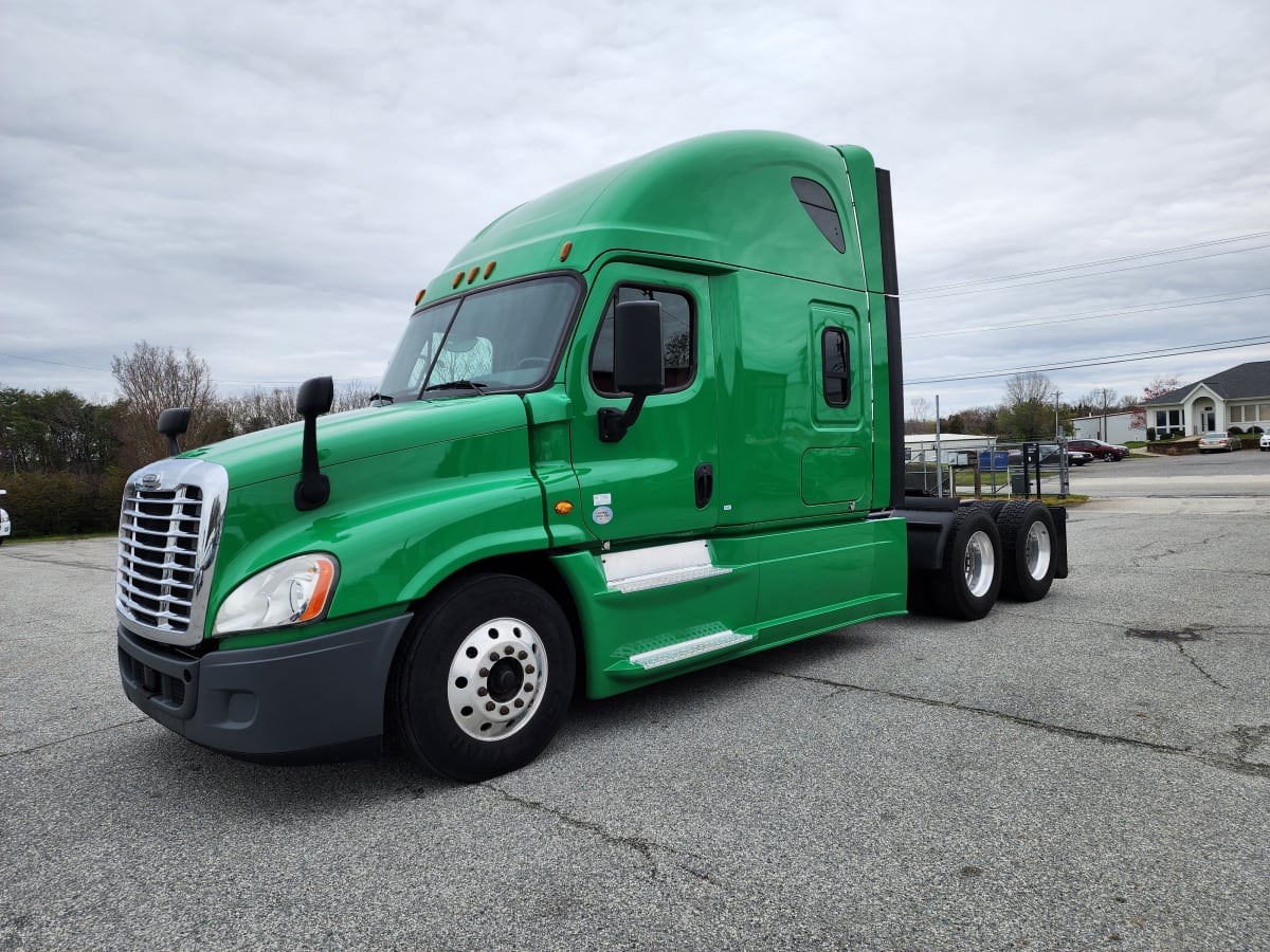 2020 Freightliner/Mercedes CASCADIA 125 880046