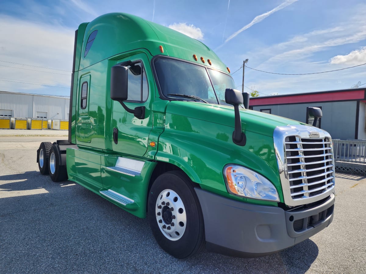 2020 Freightliner/Mercedes CASCADIA 125 880048