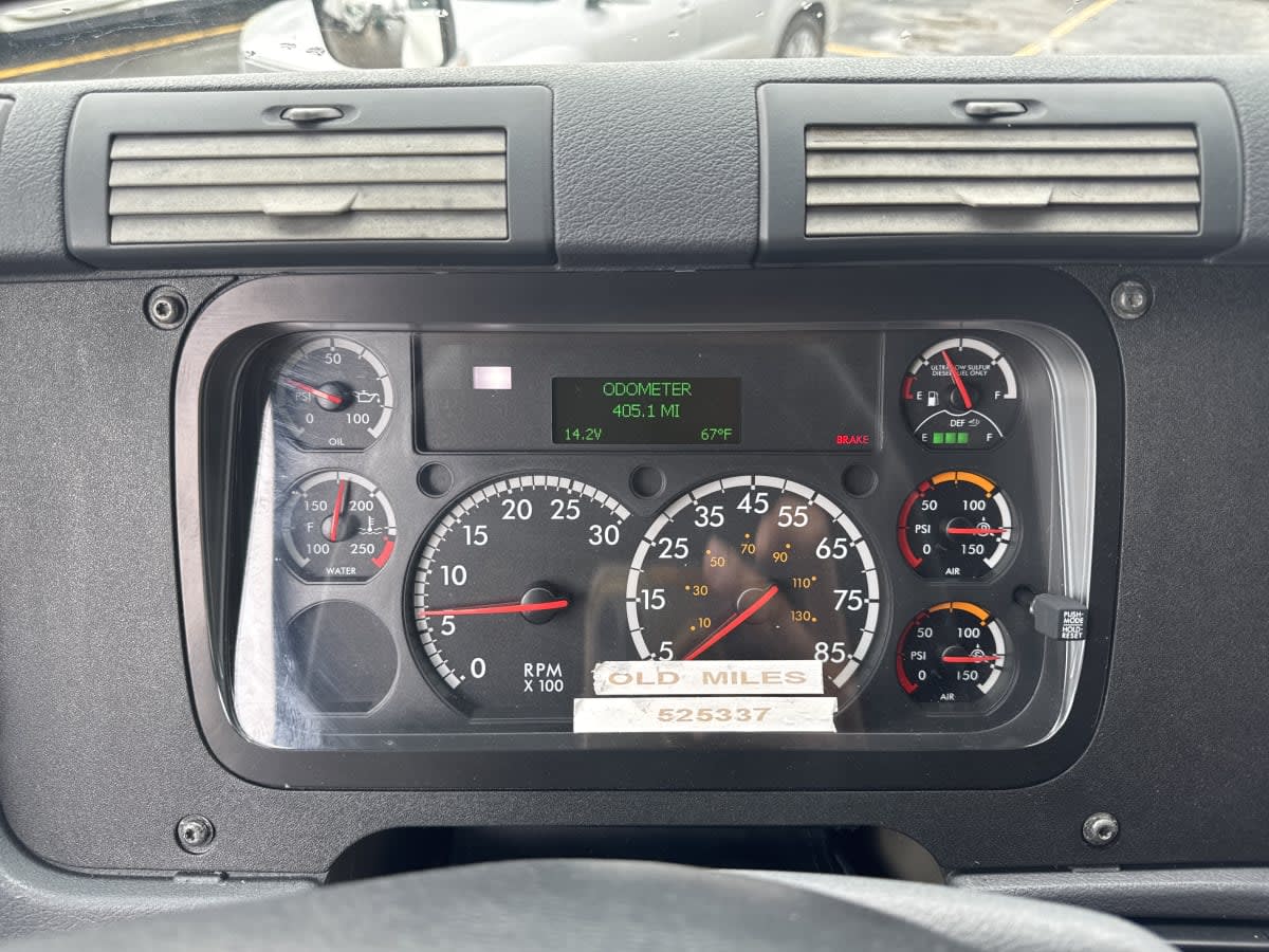 2020 Freightliner/Mercedes CASCADIA 125 880061