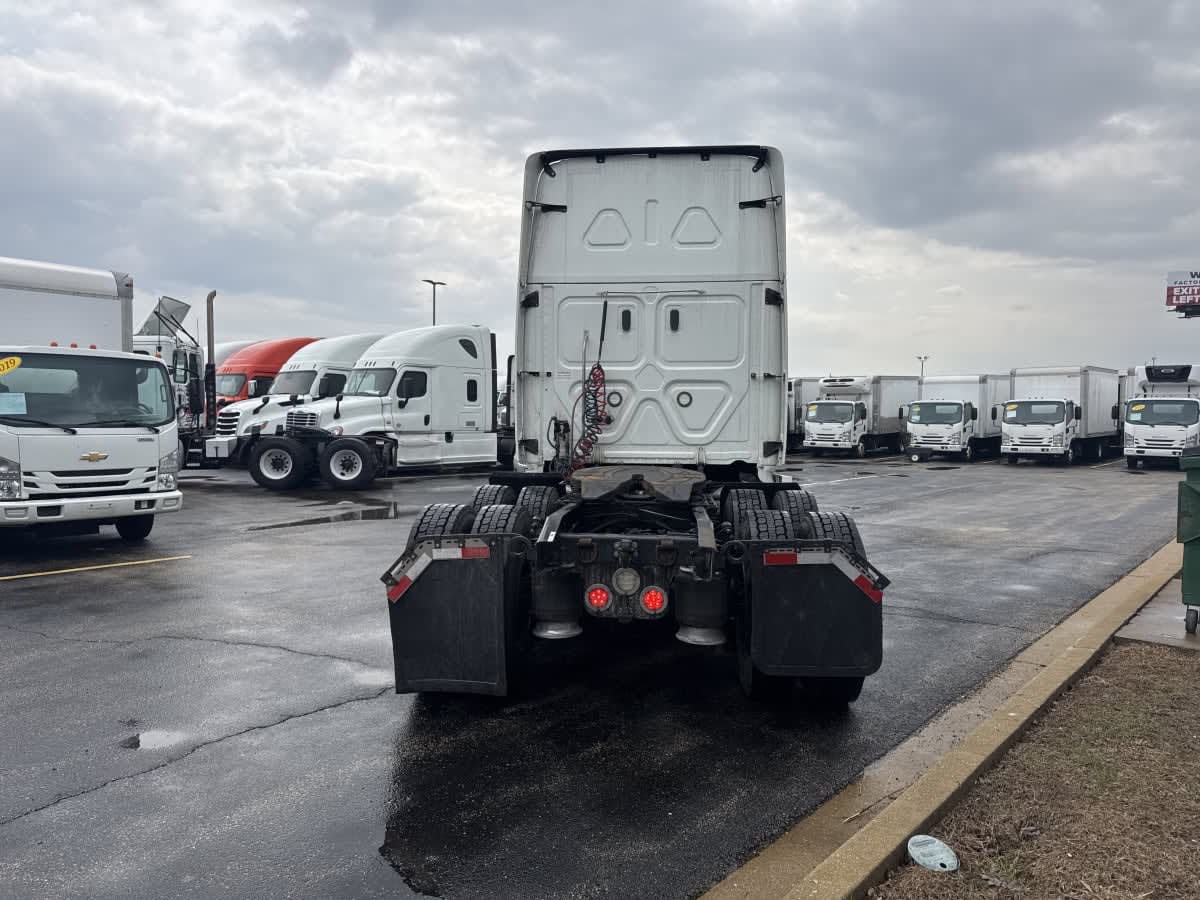2020 Freightliner/Mercedes CASCADIA 125 880061