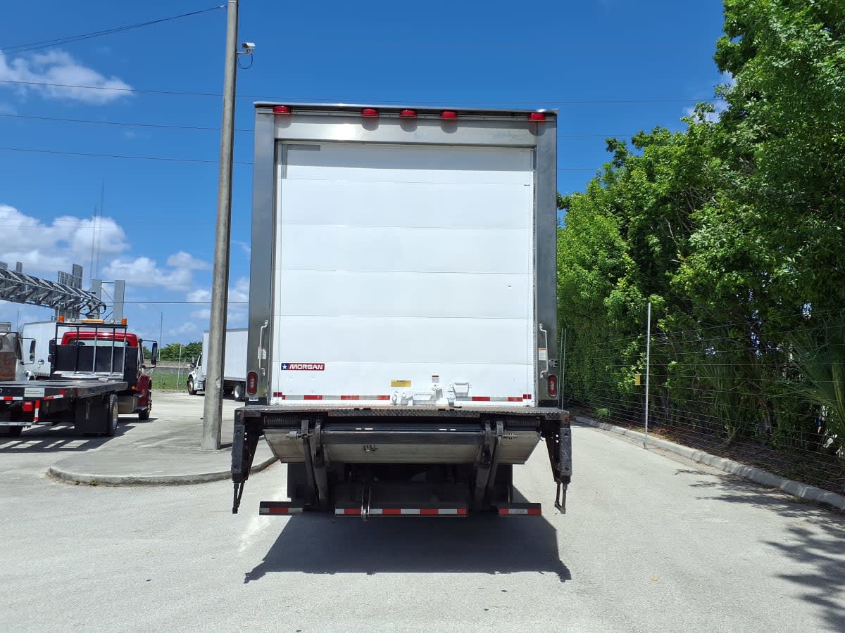 2019 Freightliner M2 106 in Davie, FL — photo 5
