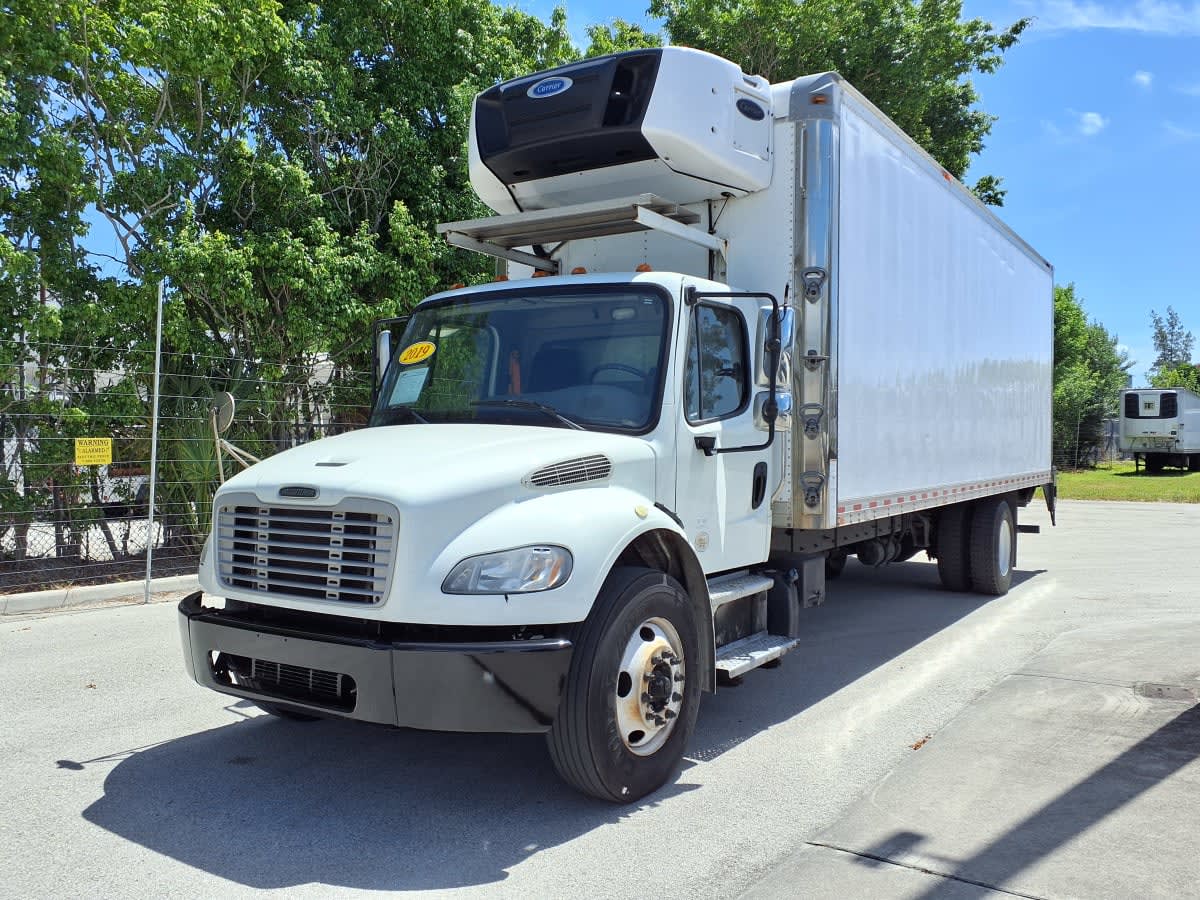 2019 Freightliner M2 106 in Davie, FL