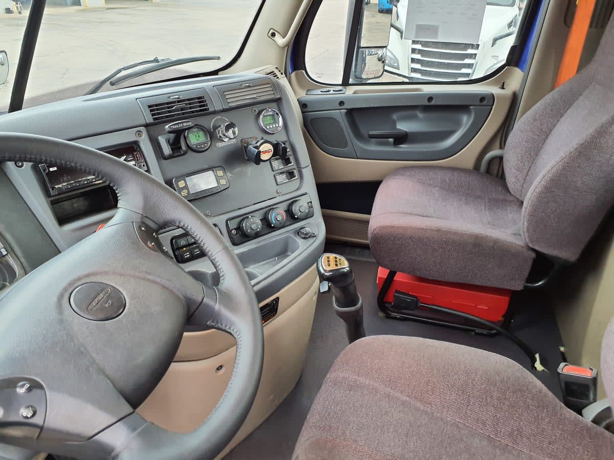 2020 Freightliner/Mercedes CASCADIA 125 880141