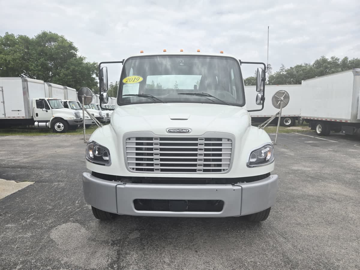 2019 Freightliner/Mercedes M2 106 880156