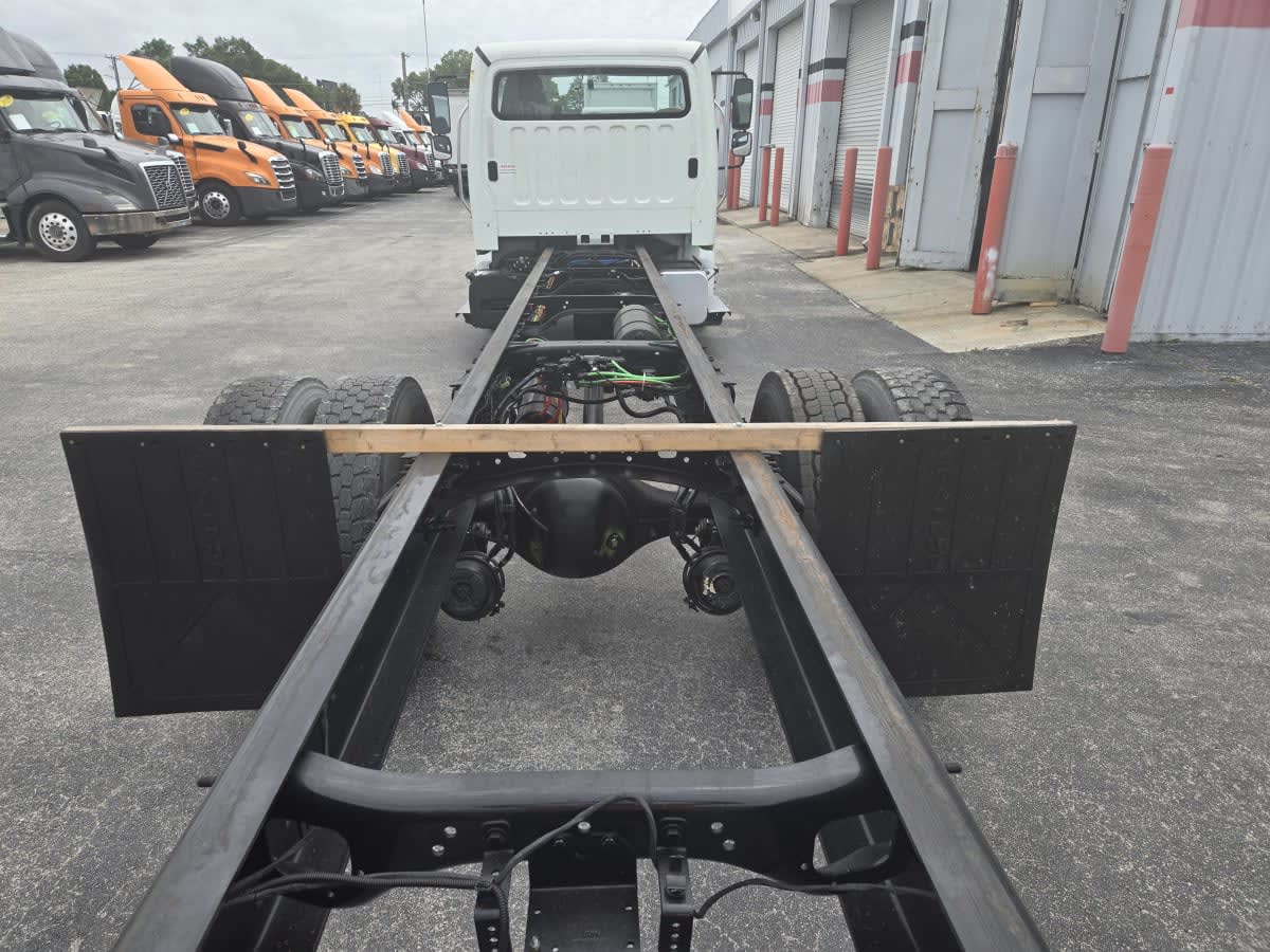 2019 Freightliner/Mercedes M2 106 880156