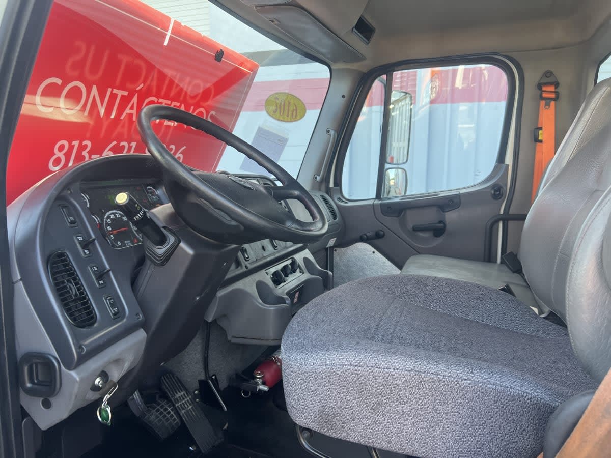 2019 Freightliner M2 106 880157
