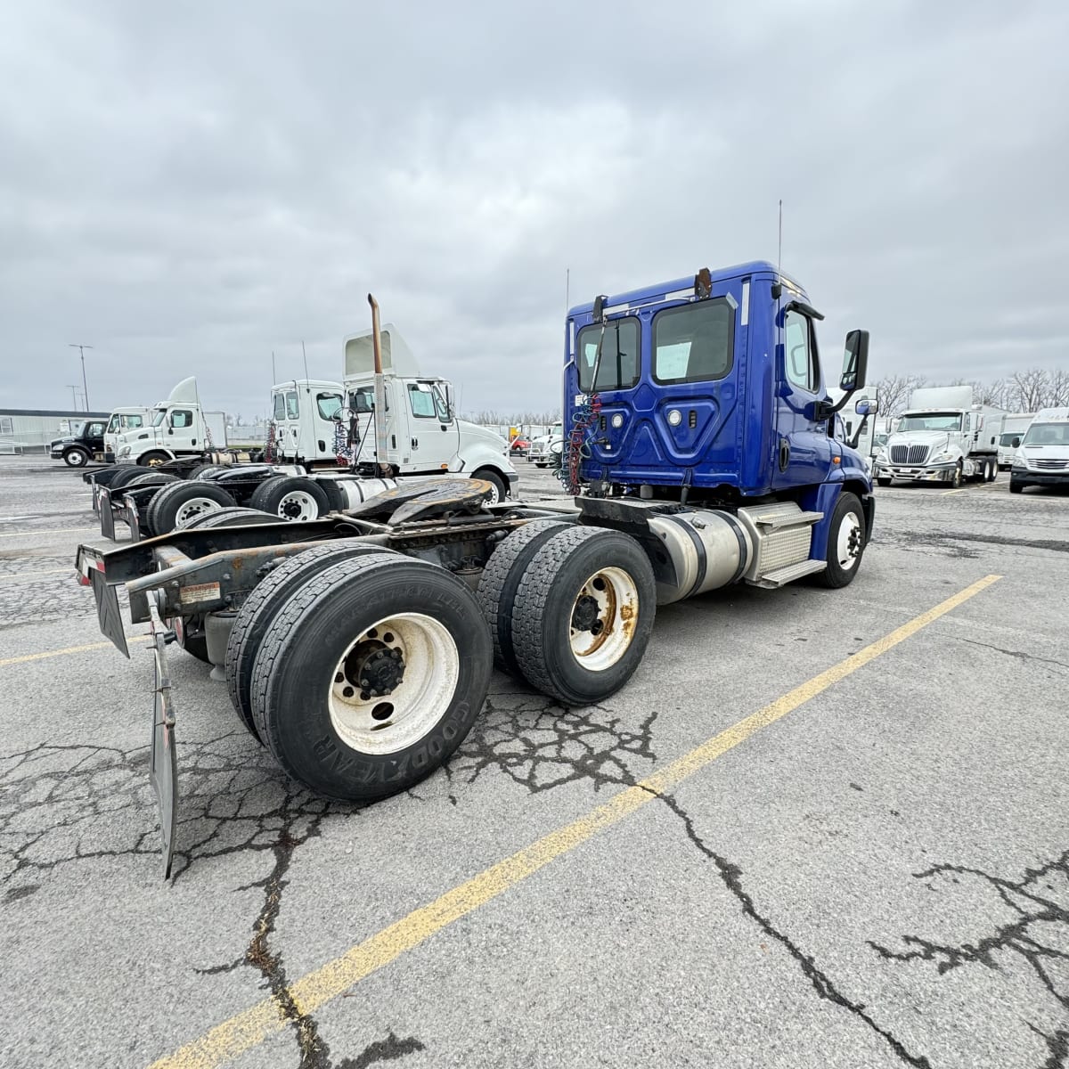 2020 Freightliner/Mercedes CASCADIA 125 880159