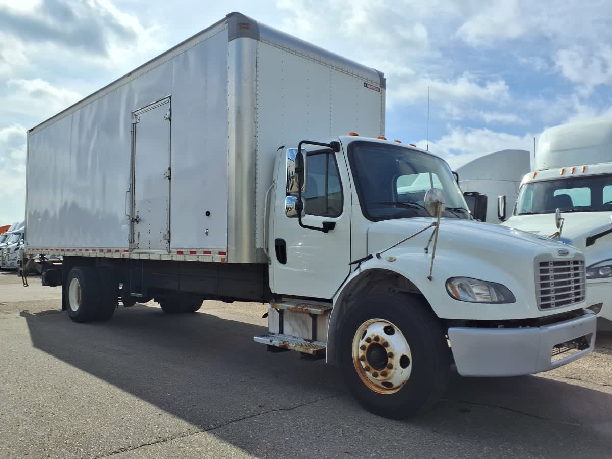 2019 Freightliner M2 106 880174