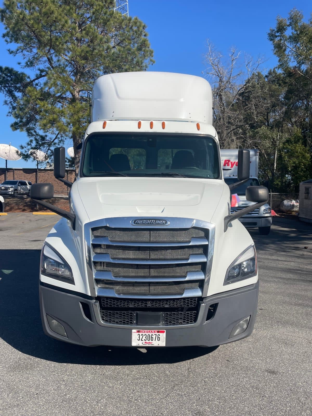 2020 Freightliner - image 5