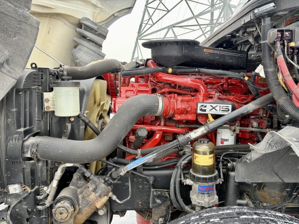 2019 Navistar International LT625 DAYCAB T/A 880250