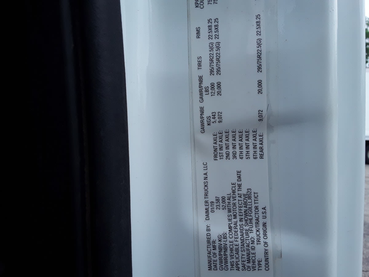 2020 Freightliner/Mercedes NEW CASCADIA PX12664 880254