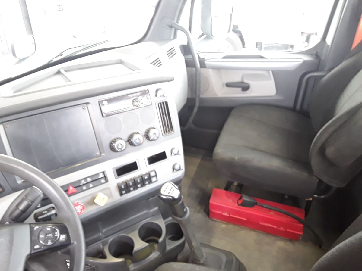 2020 Freightliner/Mercedes NEW CASCADIA PX12664 880255