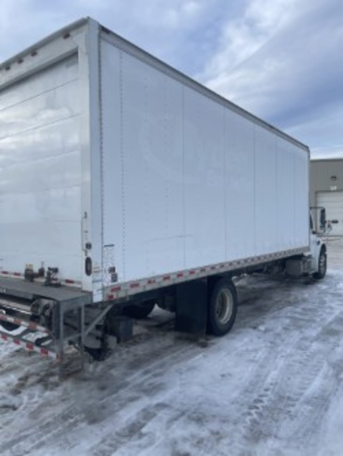 2019 Freightliner/Mercedes M2 106 880256