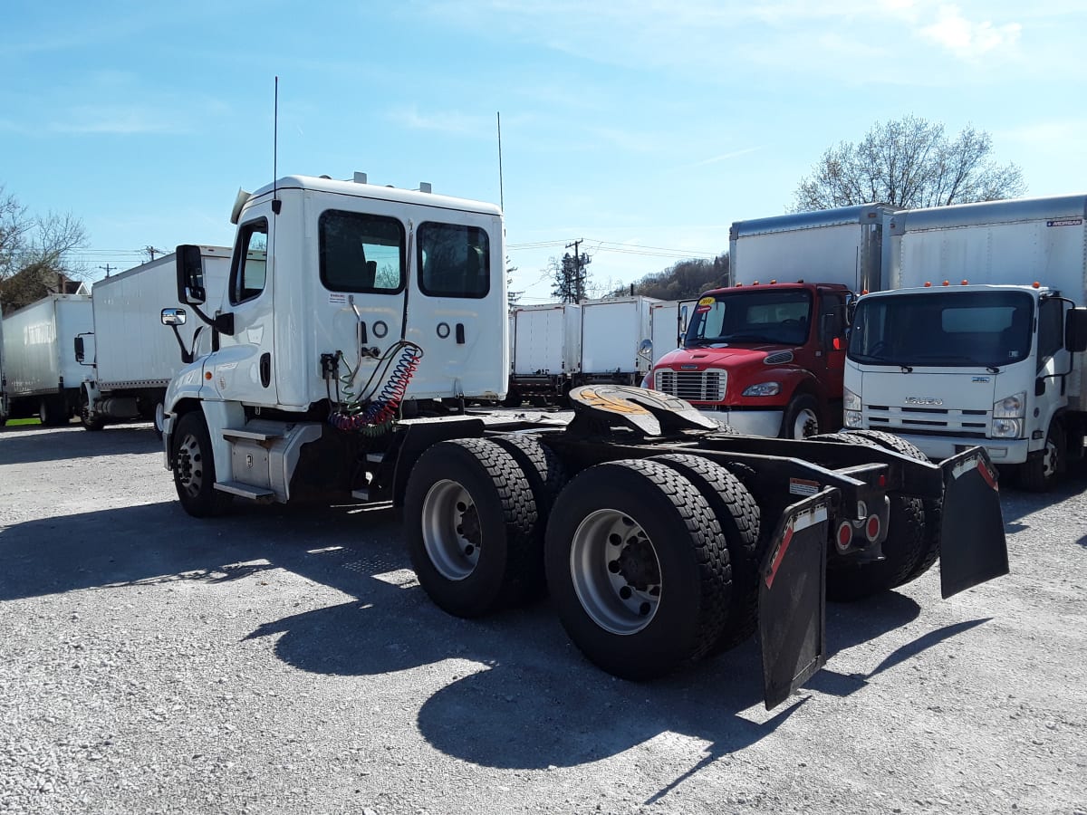 2020 Freightliner/Mercedes CASCADIA 125 880398