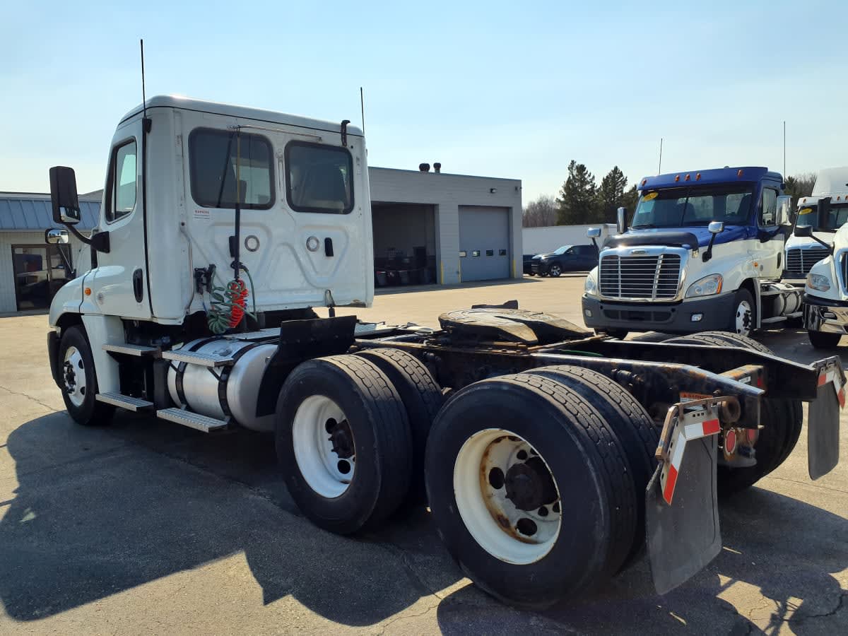2020 Freightliner/Mercedes CASCADIA 125 880413