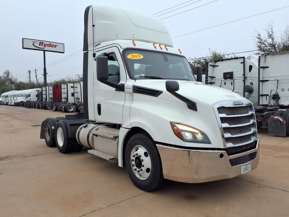 2020 Freightliner/Mercedes NEW CASCADIA PX12664 880418