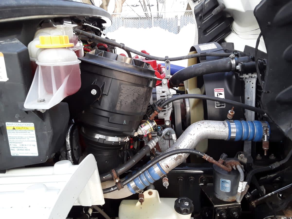 2020 Freightliner/Mercedes M2 106 880431