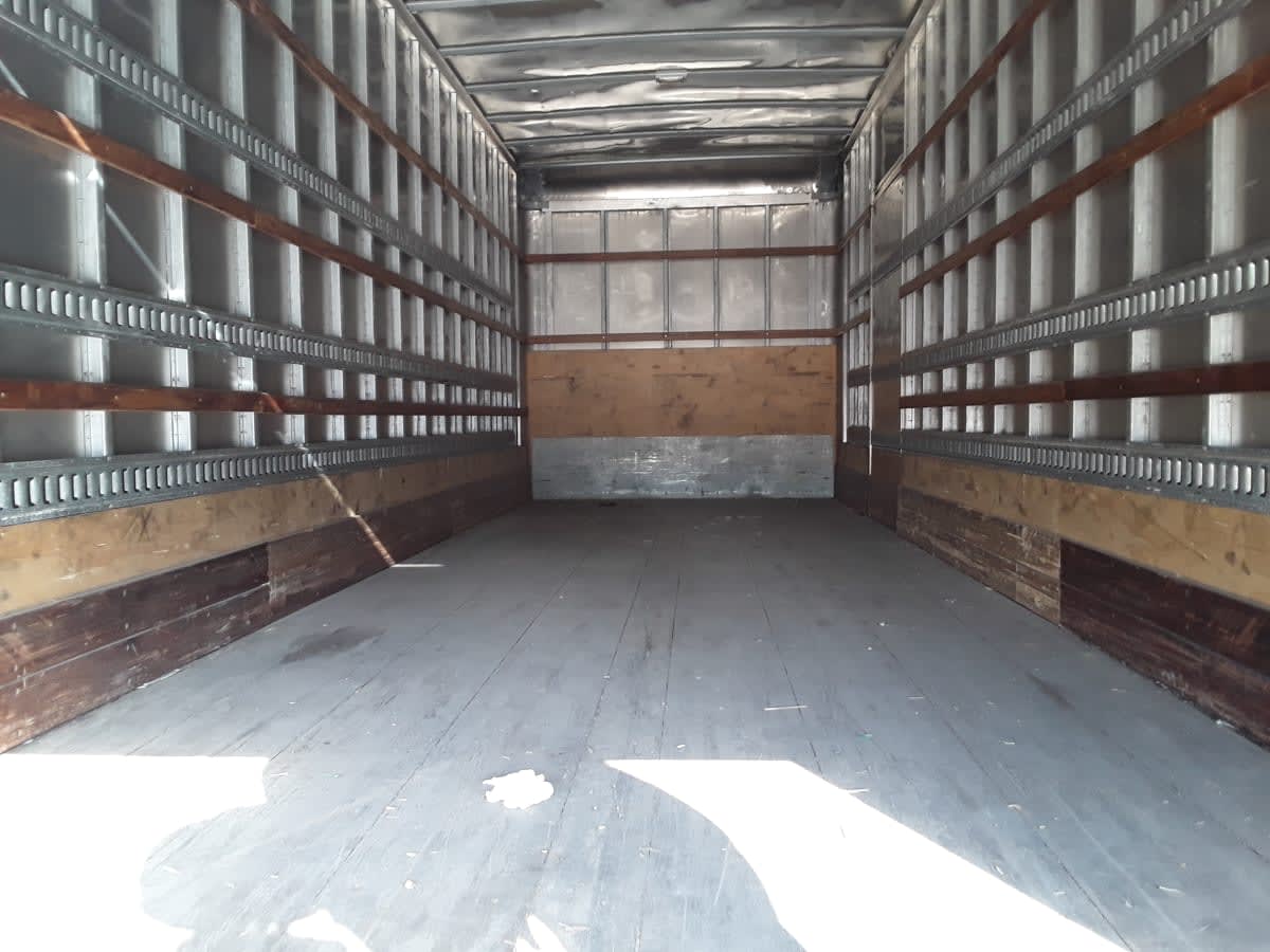 2019 Freightliner M2 106 880455