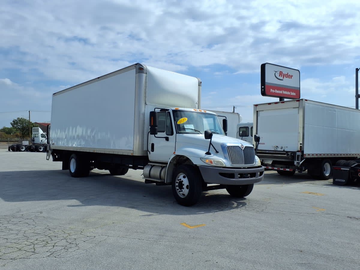 2019 Navistar International 4300 880519