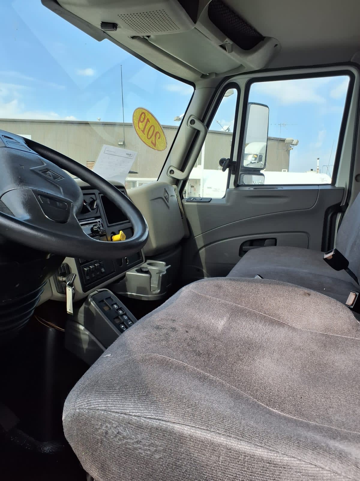 2019 Navistar International 4300 880519