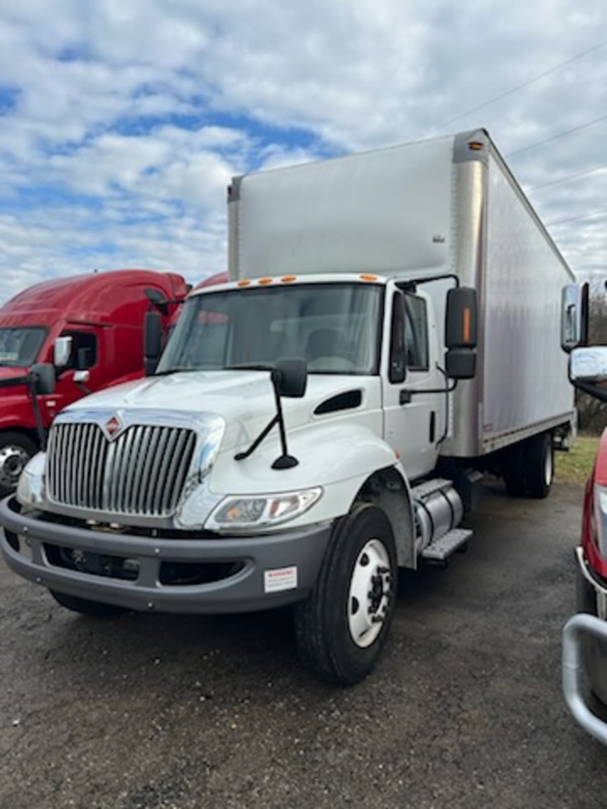 2019 Navistar International 4300 880522