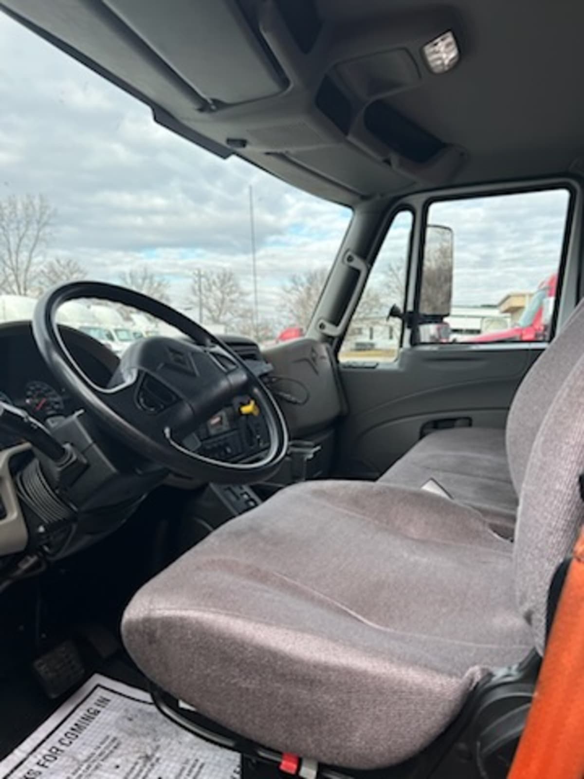 2019 Navistar International 4300 880522
