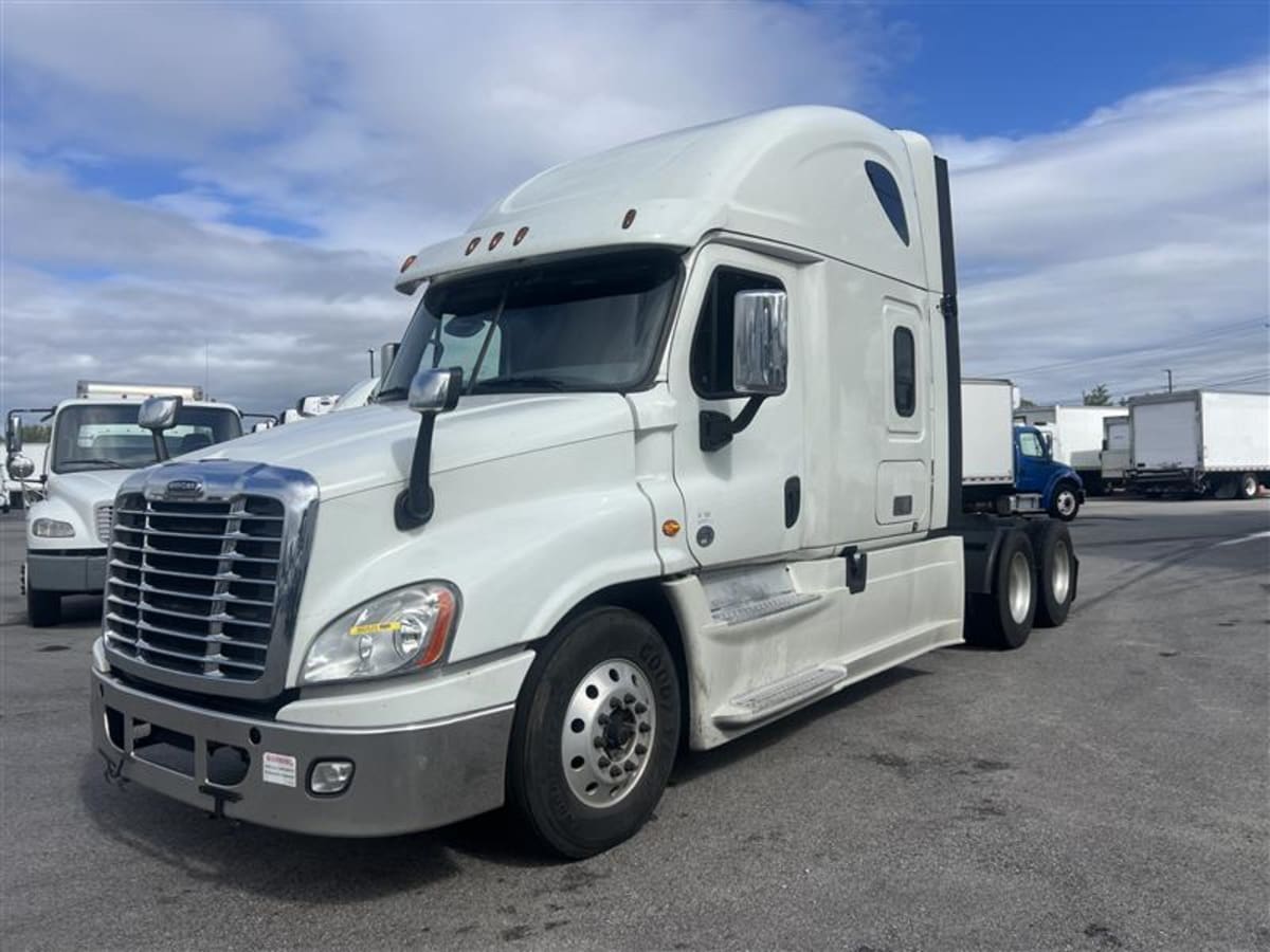 2020 Freightliner/Mercedes CASCADIA 125 880525