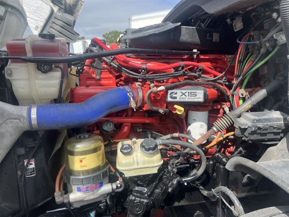 2020 Freightliner/Mercedes CASCADIA 125 880525