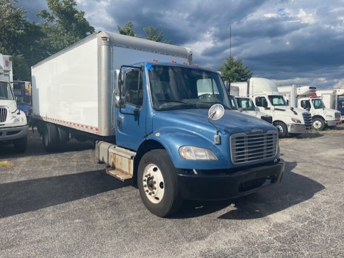 2019 Freightliner M2 106 880541